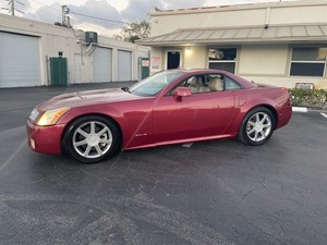 2005 Cadillac XLR 