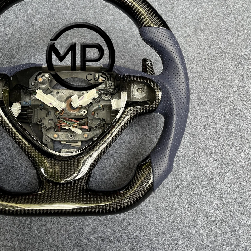 Volante de fibra de carbono real con paletas personalizadas apto para Acura TSX 2009-2014 Foto 4 de 4