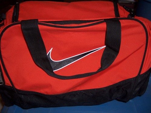 Borsone sportivo vintage Nike arancione/nero poli/nylon - Foto 7 di 7