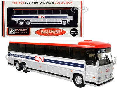 1980 MCI MC-9 CRUSADER II BUS CN CANADIAN NATIONAL 1/87 ICONIC REPLICAS 87-0323