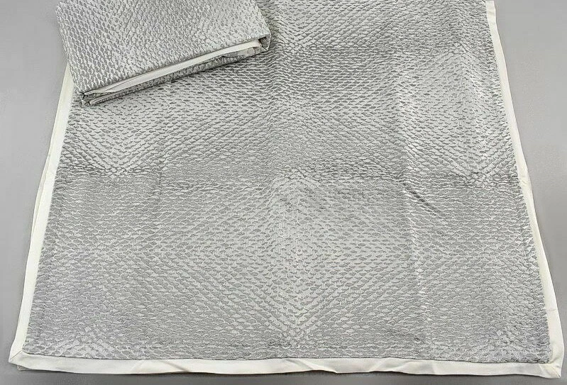 $850 FUNDA NÓRDICA HUDSON PARK LUSTRE QUEEN JUEGO DE 5 piezas 4 fundas piel de serpiente plateada nueva Foto 4 de 4