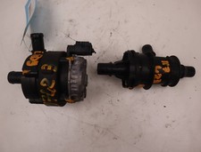 Pompe à eau Renault MEGANE
