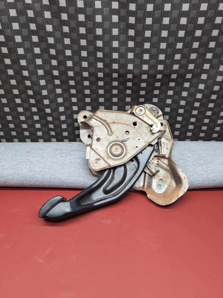 Chevrolet Silverado Tahoe 1994-1999 montaje de freno eléctrico de estacionamiento OEM 15155147 Foto 3 de 4