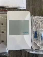 Siemens Temperature / Humidity Sensor P/N: QFA32SS.EWSN (NO BACK PLATE)