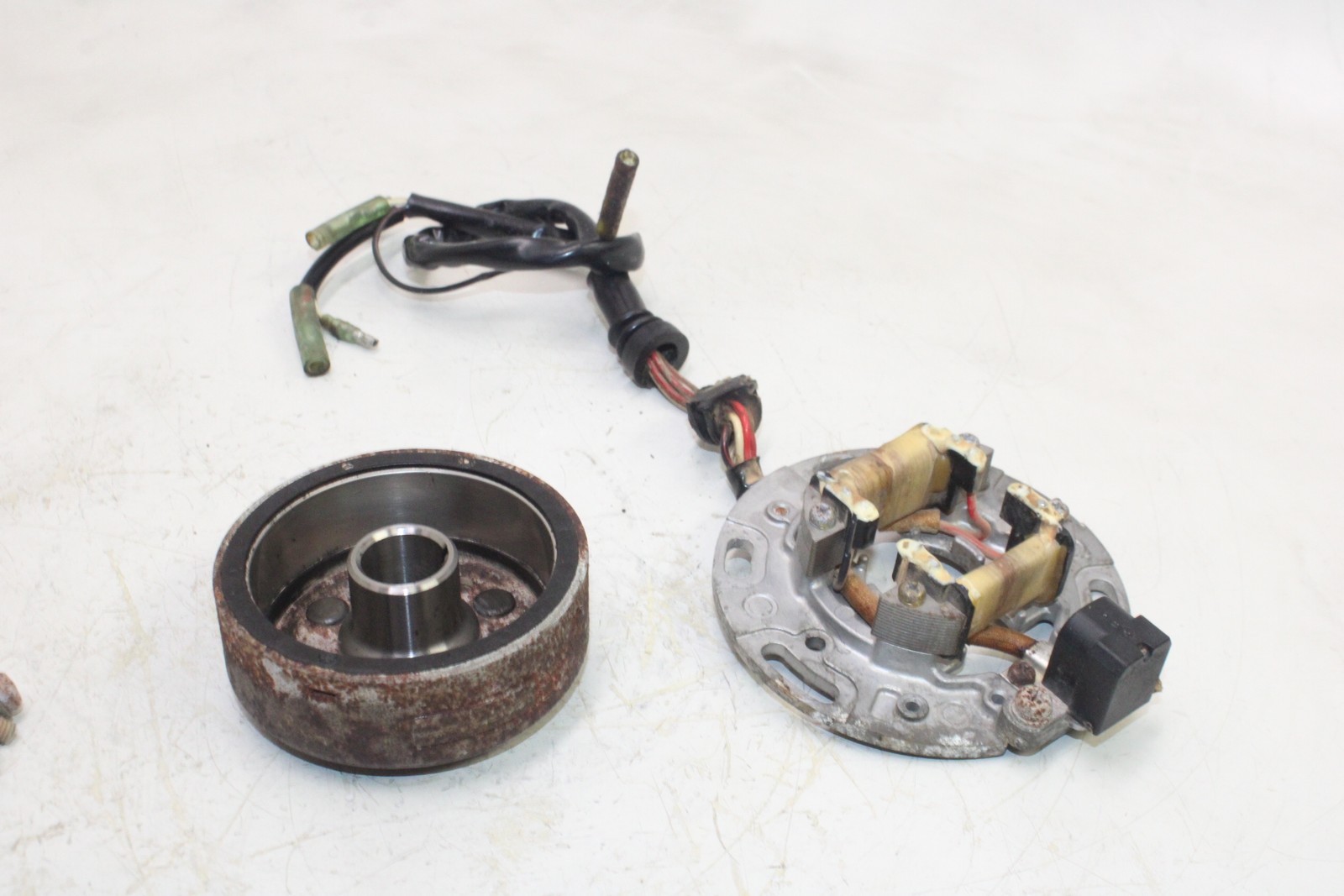 1992 Kawasaki KX250 J OEM STATOR MAGNETO ALTERNATOR GENERATOR FLYWHEEL ROTOR