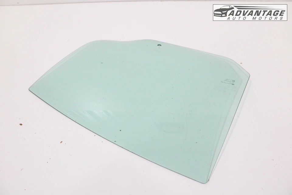 Cargador Dodge 2011-2023 puerta trasera izquierda ventana cristal 55113553ac oem Foto 3 de 4