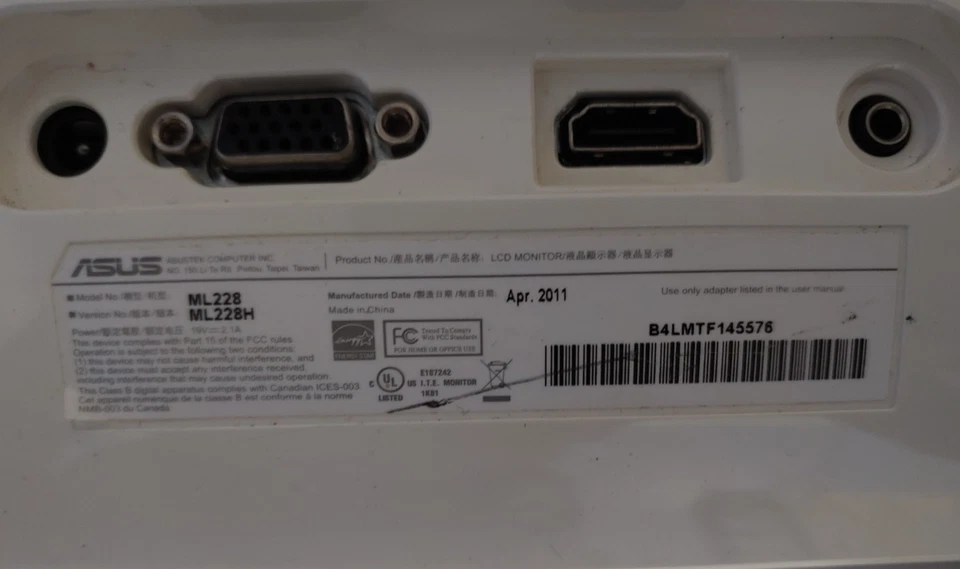 Asus 21.5" ML228H. 1920 x 1080. VGA/HDMI. Incluye adaptador de corriente. Foto 3 de 4