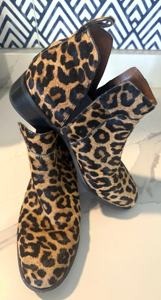 Franco Sarto Women's Domingo Leopard Print Calf Hair Ankle Boots Size 9 - Image 4 of 4