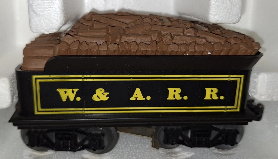 Lionel 6-8701 Vintage BIG W&A.R.R. The General Locomotive & Tender- NEW in BOX - Image 3 of 4