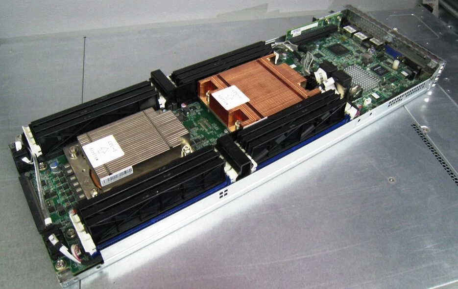 Fujitsu PRIMERGY CX250 S1 No CPU No Memory CTO Node Server S26361-K1439-V200 - Image 2 of 3