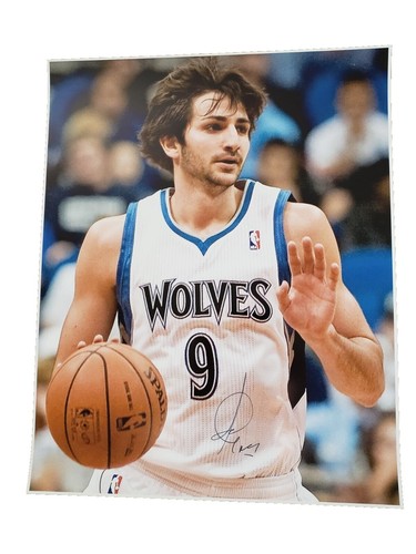 2021-22 Ricky Rubio NBA Player of Day Basketball Card Autograph 