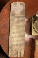 Antique Very Rare Primitive 19thC Wooden Scrub Wash Board Carved Pinwheels