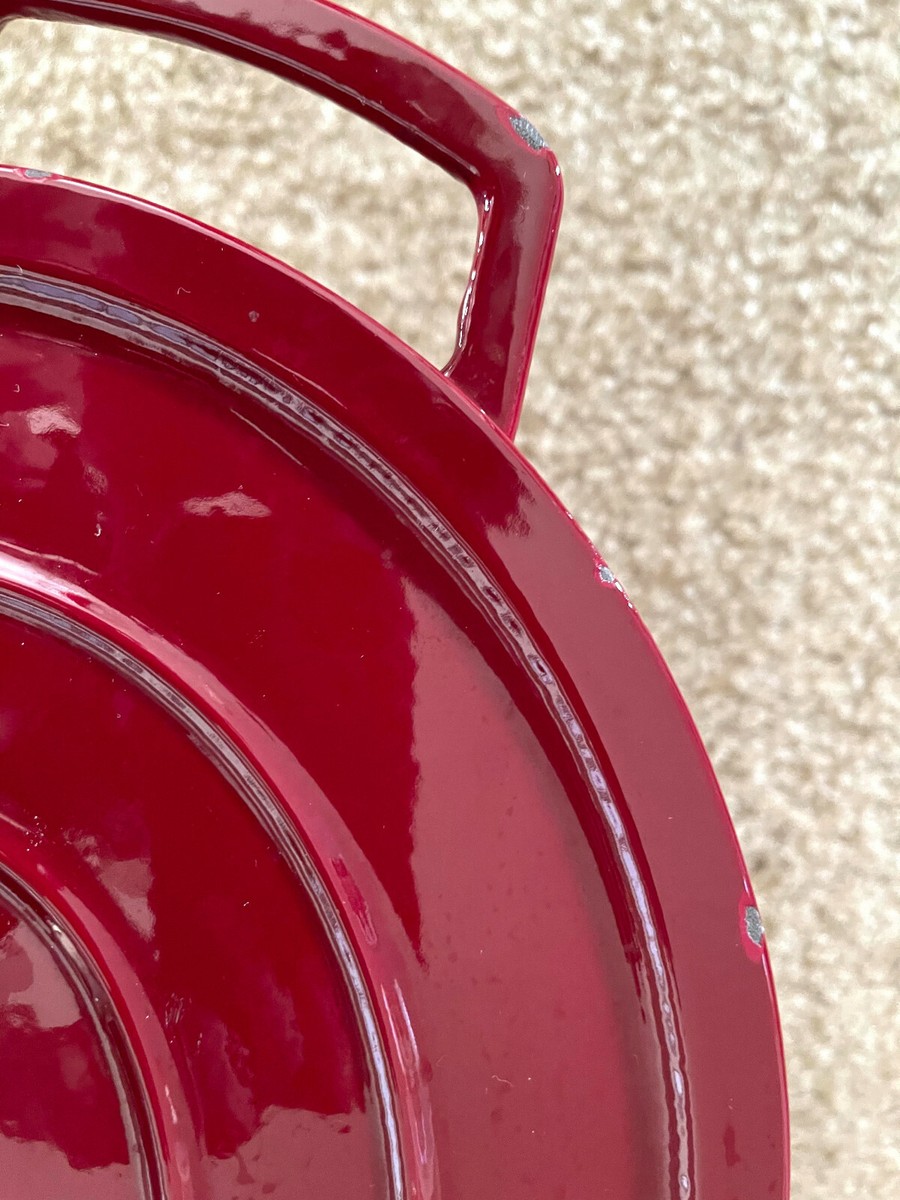 Collectible Martha Stewart 8 Qrt Cranberry Red Enamel Cast Iron