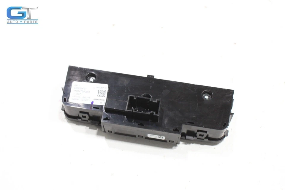 2019 - 2023 BMW X5 G05 CONSOLE REAR HVAC HEATER CLIMATE CONTROL SWITCH OEM - Image 4 of 4