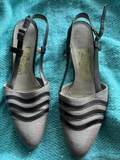 Vintage Salvatore Ferragamo Women's Size 8AAA Gray Textile Slingback Flats