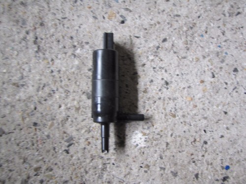 BMW 1er F20 F21 Waschpumpe Scheinwerferwaschanlage 7217792