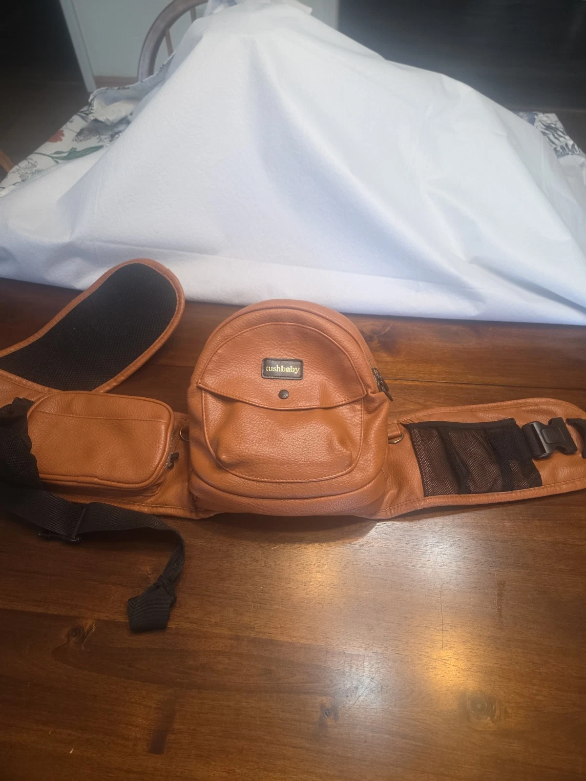Tushbaby Hip Baby Carrier Brown Faux Vegan Pebbled Leather Strapless Back Saver