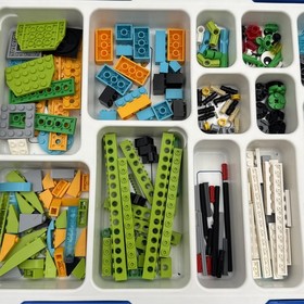 LEGO Education WeDo 2.0 Core Set Robot Programming Robotics 45300