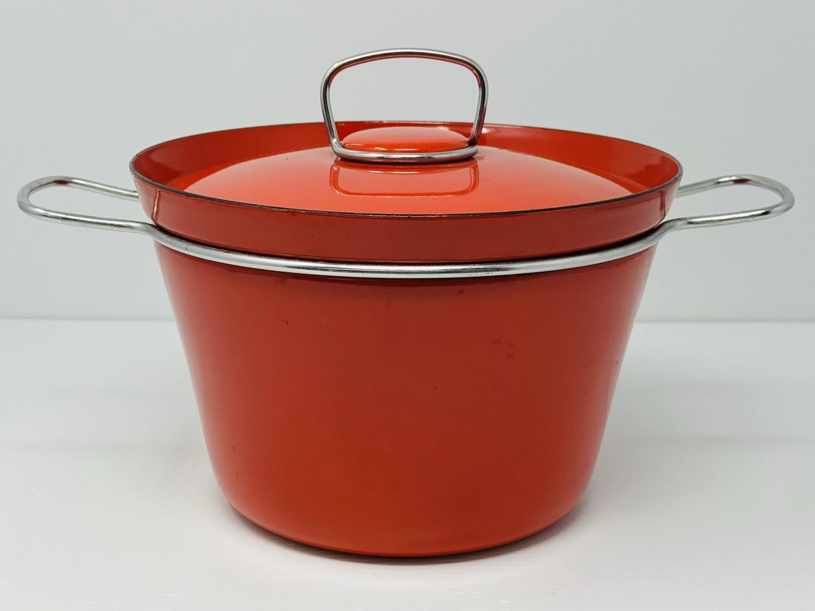 Vtg Rafa Denmark Red Enamel Covered Pot Dutch Oven Danish Designed Nanna Ditzel