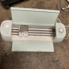 Cricut Explore Air 2 Die Cutting Machine