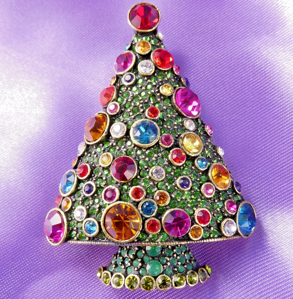 HEIDI DAUS Sparkling Spruce Crystal Holiday Christmas Tree Pin Brooch Beautiful - Image 2 of 4