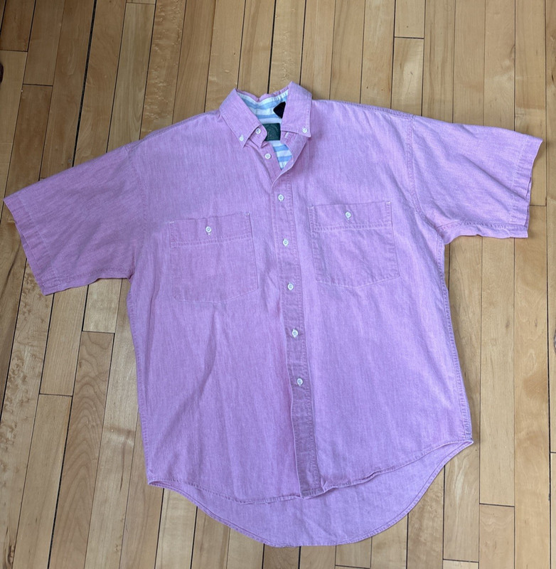 Vintage Shelter Island Men's Large Pink/Red Short Sleeve Button Up Shirt used