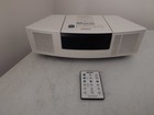 White Bose Wave AM/FM Radio CD Player AWRC1P