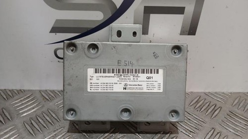 Steuergerät Mercedes-Benz E-Klasse Kombi S212 A2049000300 P21189767