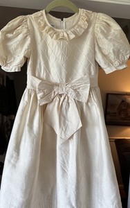 Lovely Vintage Sylvia Whyte Ivory Silk Dress Portrait, Wedding, Communion, SZ 7