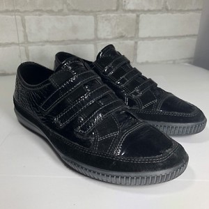 ecco black patent sneakers