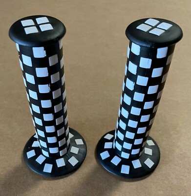 NEW! ORIGINAL BMX CHECKER STYLE BLACK/WHITE BICYCLE BIKE GRIPS