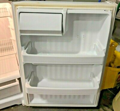GE Refrigerator and Freezer STS16ABSARWW