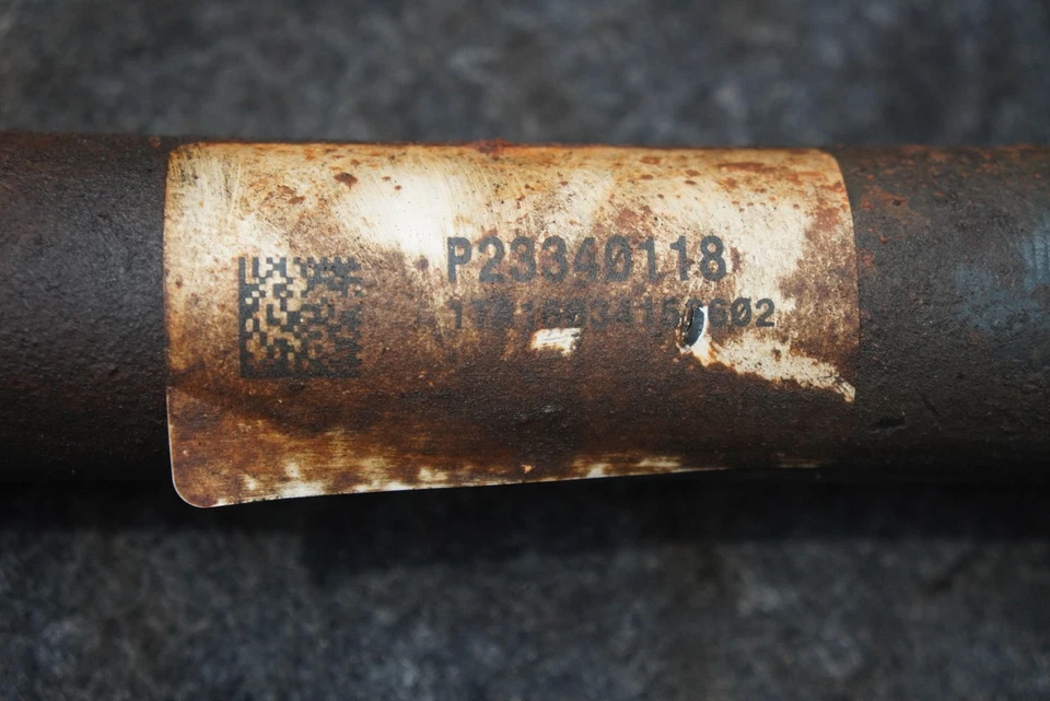 Brazo de acoplamiento de varilla de piñón de cremallera de engranaje de dirección 25944024 Chevrolet Silverado 3500 2016 Foto 4 de 4