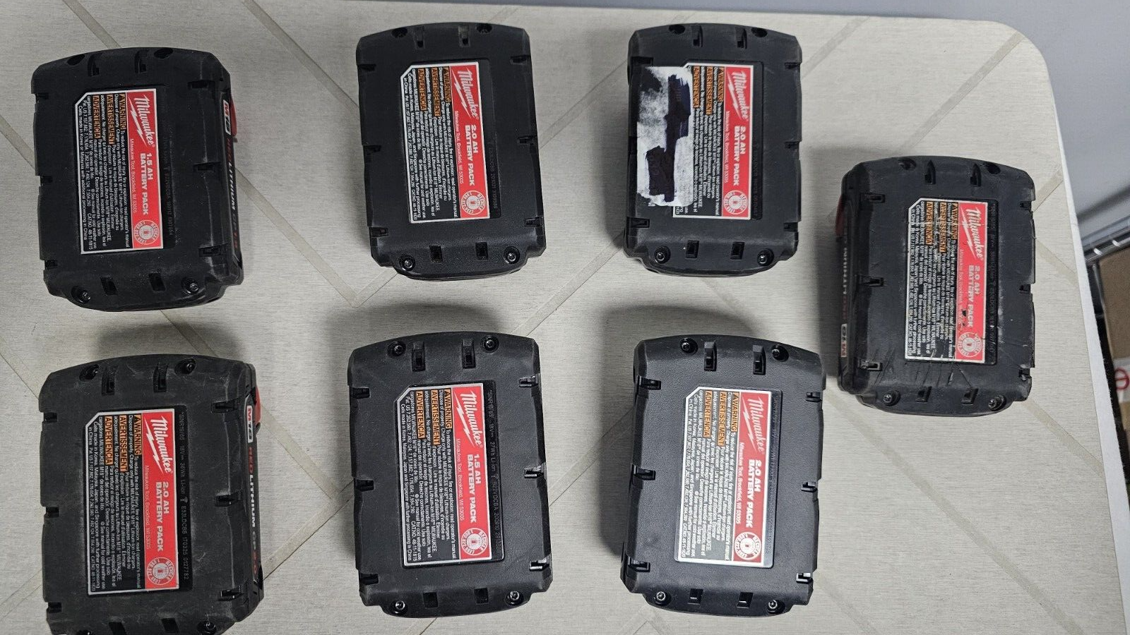 Milwaukee M18 Battery Lot 7 Total (5x 2Ah, 2x 1.5Ah) For Parts/Not