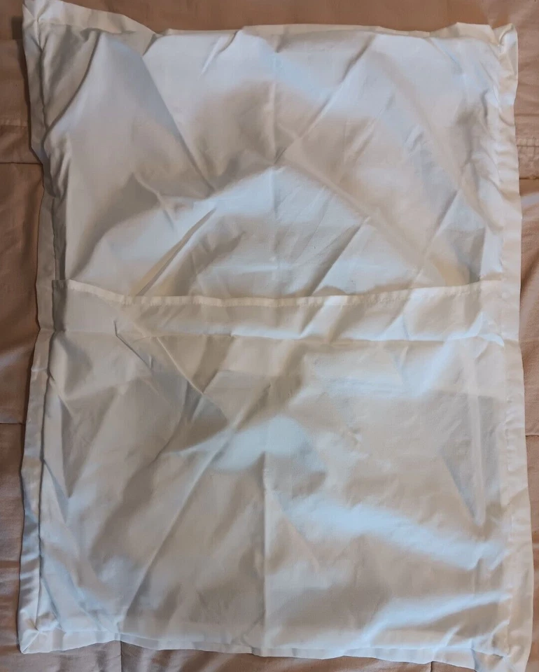 Bedding Set Twin Coverlet 66x88" Sham 21x27" Oblong 12x18" Square Pillow 18" Lot - Image 4 of 4