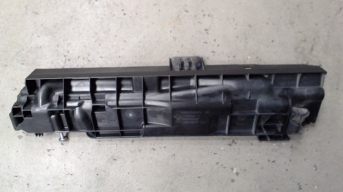 Gebläsegehäuse seitlich R Rechts 17107524914 BMW 325xi E90 / E91/ 2675165