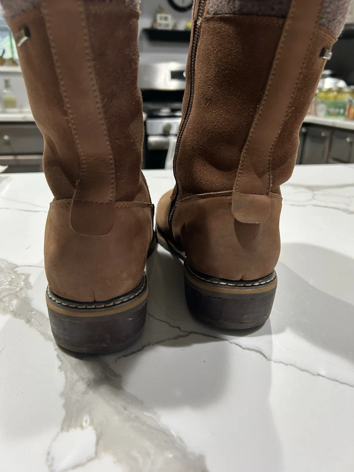 女士的金发冬季雪地靴,防水皮革 N 羊毛。 尺寸8m — 第 3/4 张图片