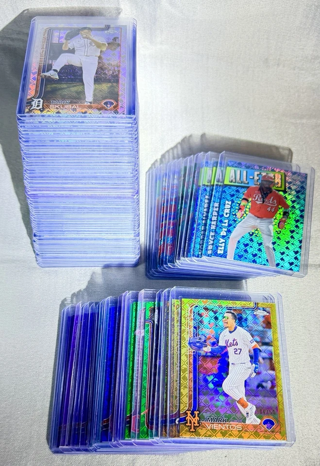 (90) LOT 2025 Topps Chrome LOGOFRACTOR Color + Base + Insert - GOLD Green Blue - Image 2 of 4