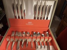 1847 Rogers Brothers Vintage Silver Plate 1956 Flair 53-Pc Flatware Set For 8