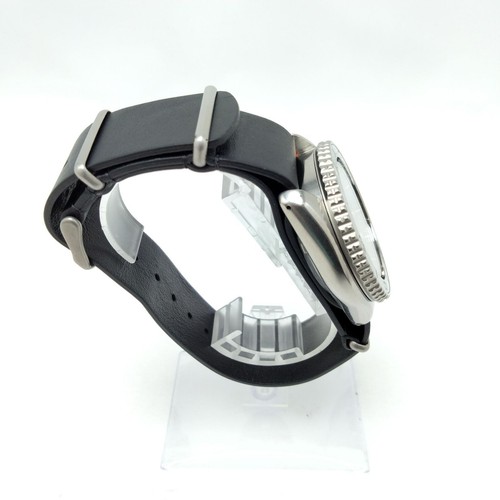 Seiko 5 Sports SBSA183 Journal Standard Skx Limitée Blk SLV Automatique Montre - Photo 5 sur 10