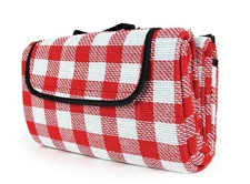Camco 42801 Picnic Blanket (51" x 59", Red/White)