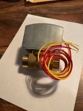 1" ID HONEYWELL V8043E 5020 MOTORIZED ZONE VALVE 24V  W/ MANUAL OPENER