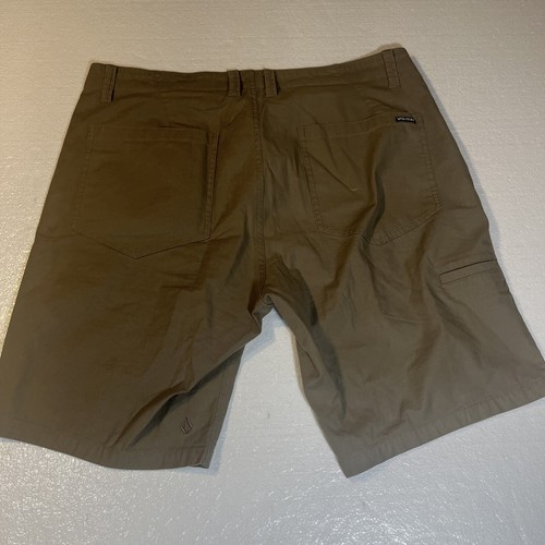 Volcom Short Size 36 - Picture 12 of 14