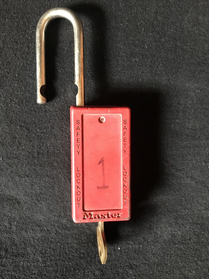 Master Lock, Safety Lockout Padlock Red 3" Body - Image 3 of 3