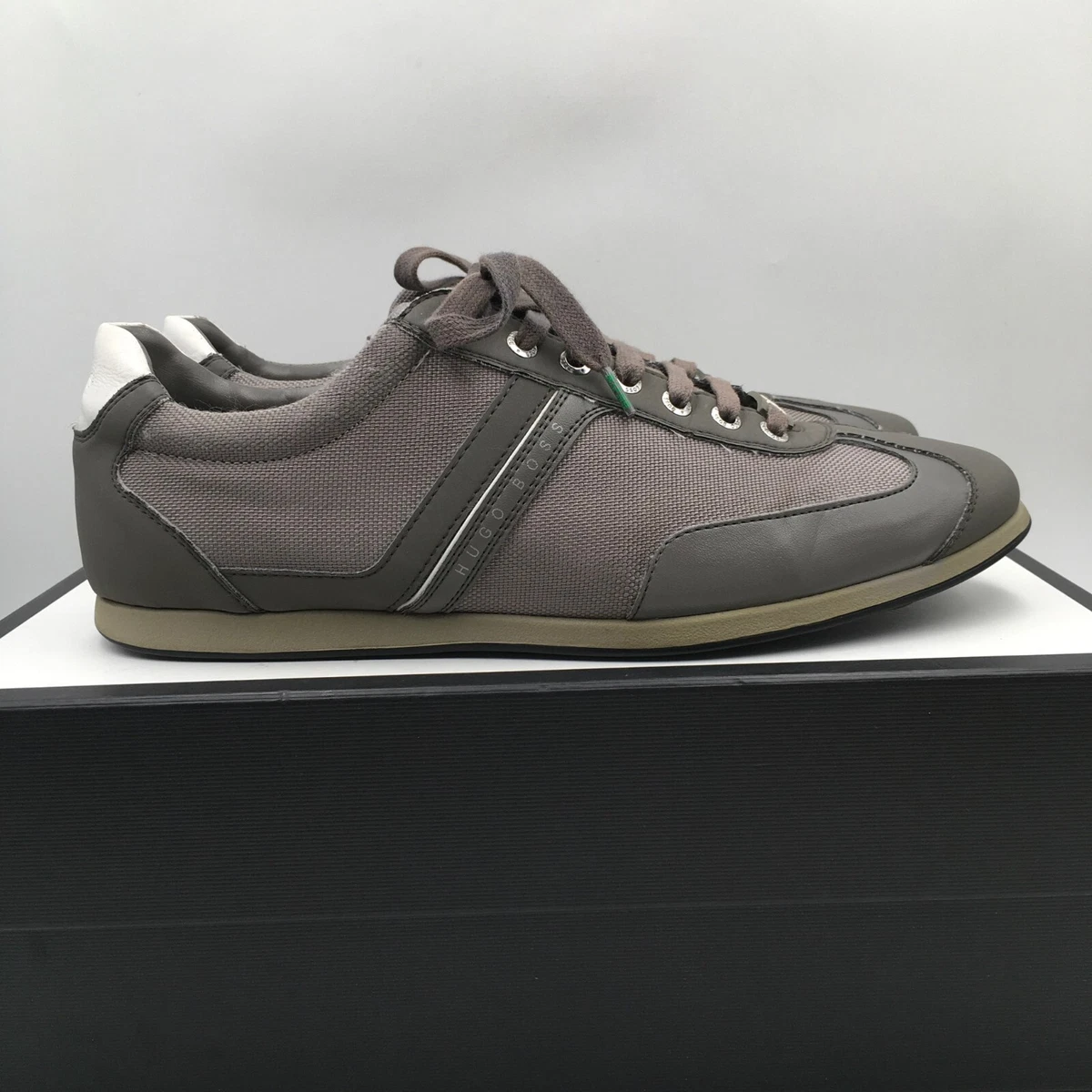 Boss store trainers grey