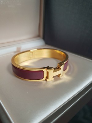h bracelet