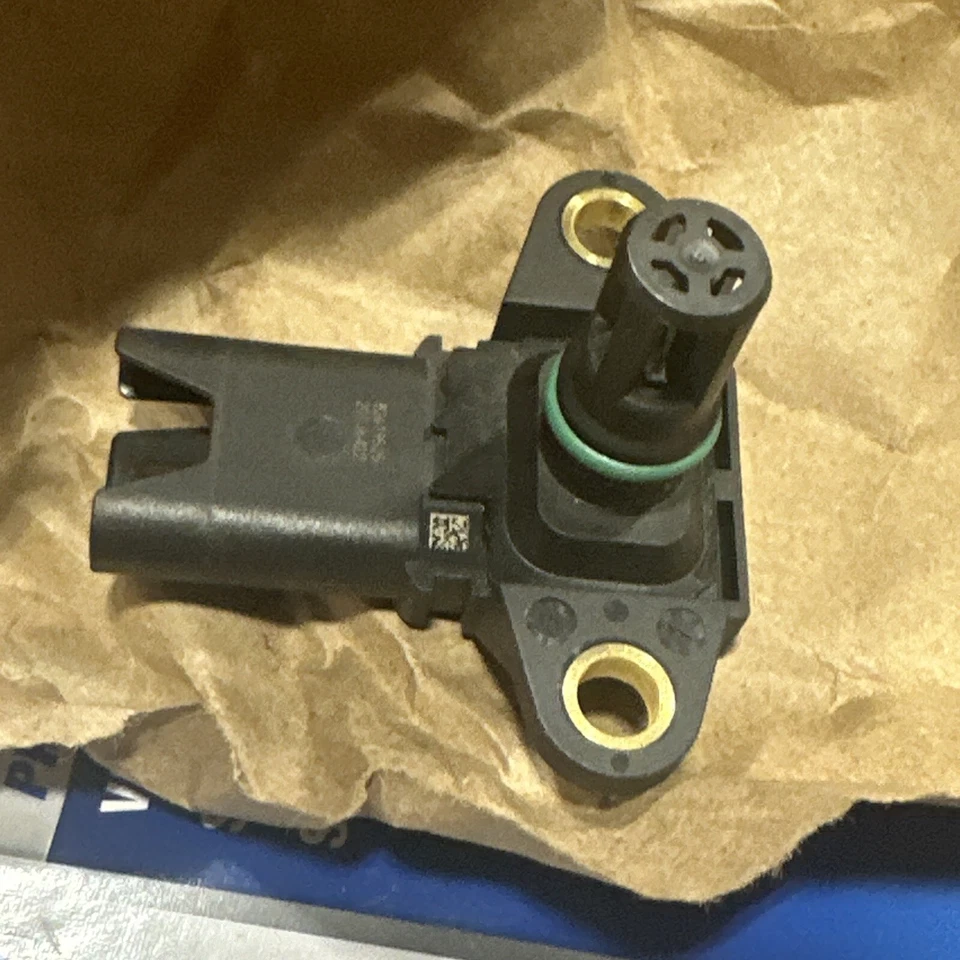 MAP Sensor - Genuine BMW 9797773 Fits BMW 740 Z4 X6 650i 2008-2019 - Image 2 of 4