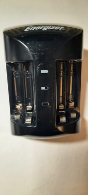 Energizer Battery Charger CHPRO für AA und AAA Batterien kabellos