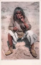 HOPI INDIAN (MOKI) CIGARETTE SMOKER (DETROIT PUBL.( #5244) POSTCARD