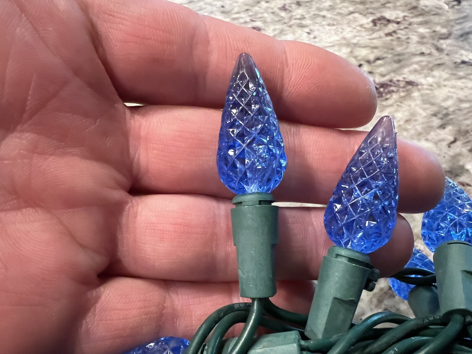 Philips 60 Count Blue Faceted LED Lights! Excellent Condition